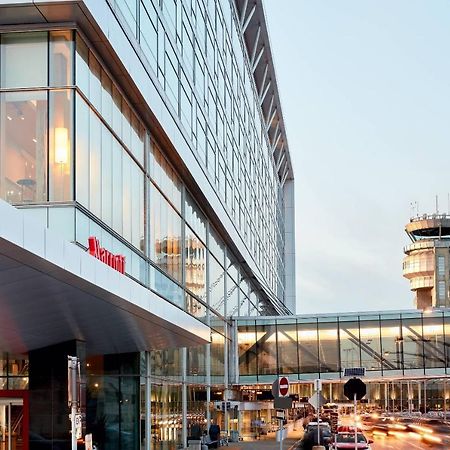 Marriott Montreal Airport In-Terminal Hotel Dorval Exteriör bild
