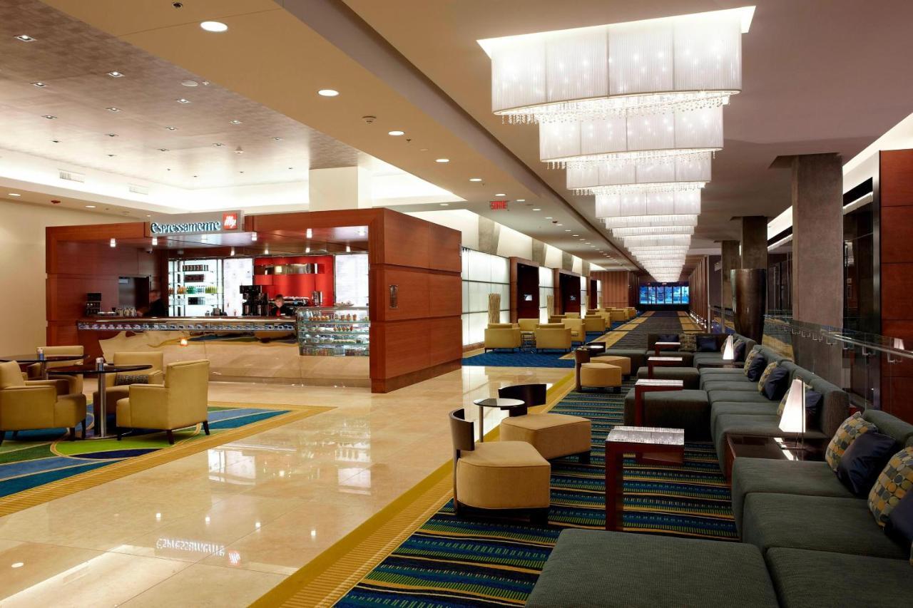 Marriott Montreal Airport In-Terminal Hotel Dorval Exteriör bild