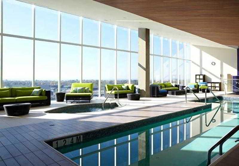 Marriott Montreal Airport In-Terminal Hotel Dorval Exteriör bild
