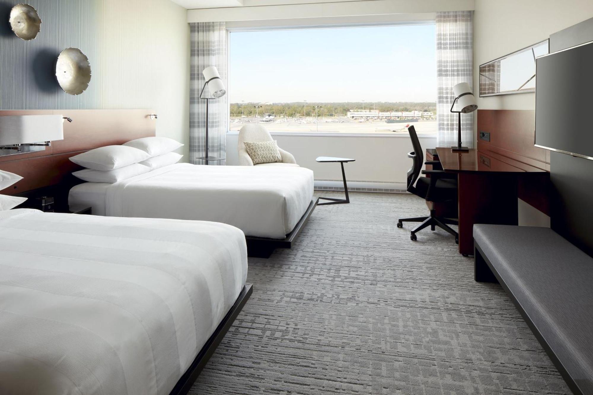 Marriott Montreal Airport In-Terminal Hotel Dorval Exteriör bild