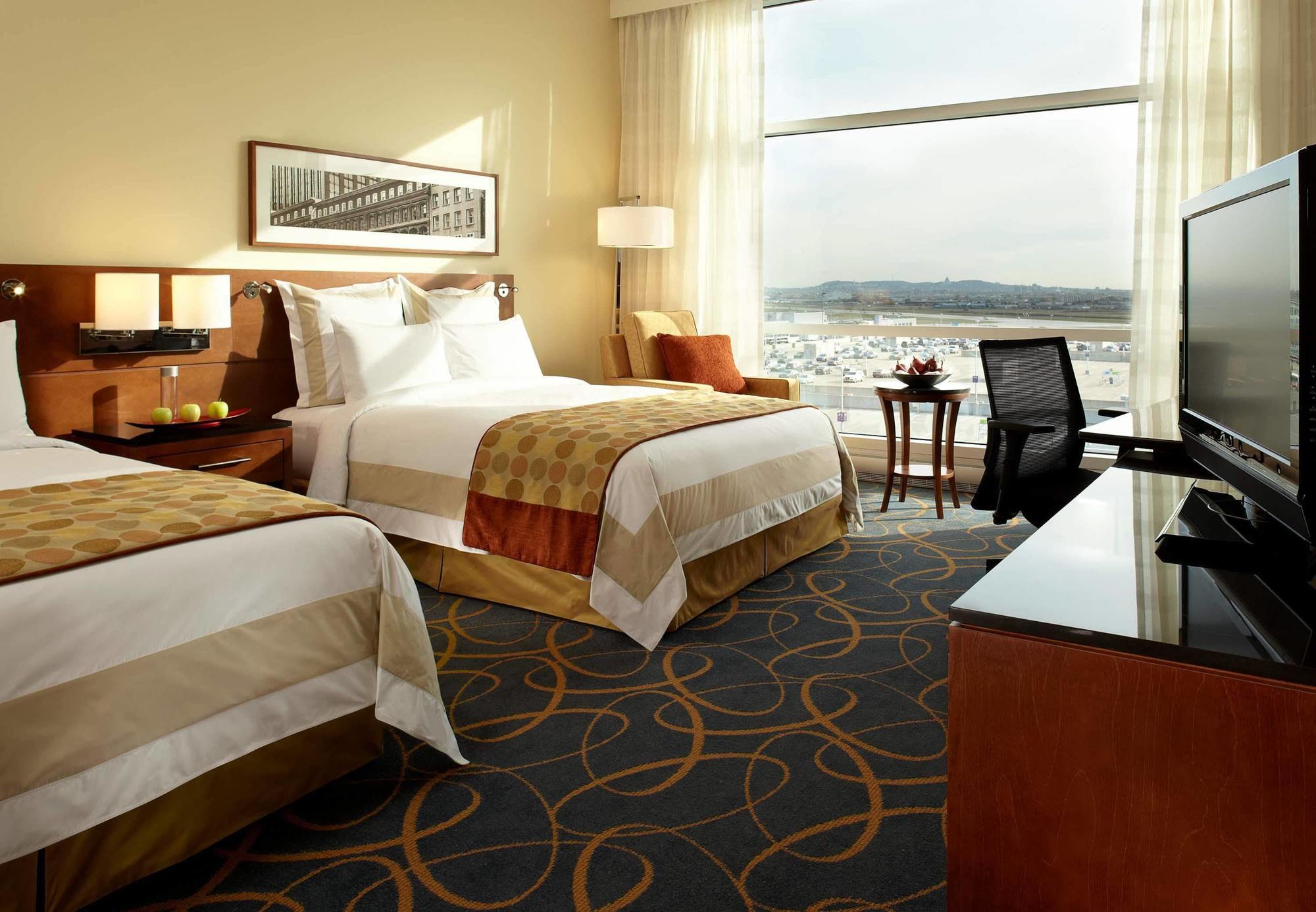 Marriott Montreal Airport In-Terminal Hotel Dorval Exteriör bild